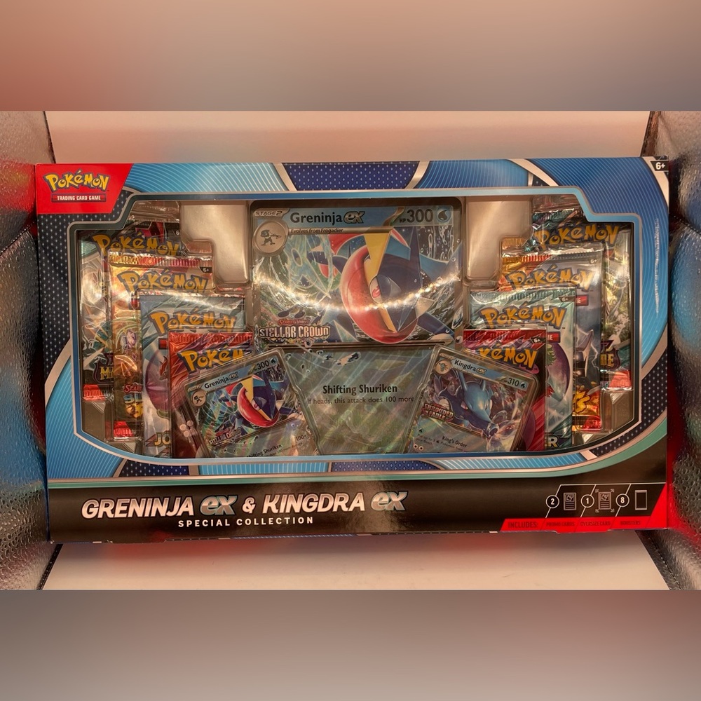 Pokemon Greninja Kingdra Special Collection Box